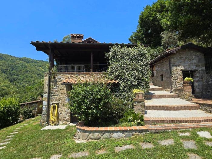 Casa con 6 locali in vendita in Centro, Fosciandora