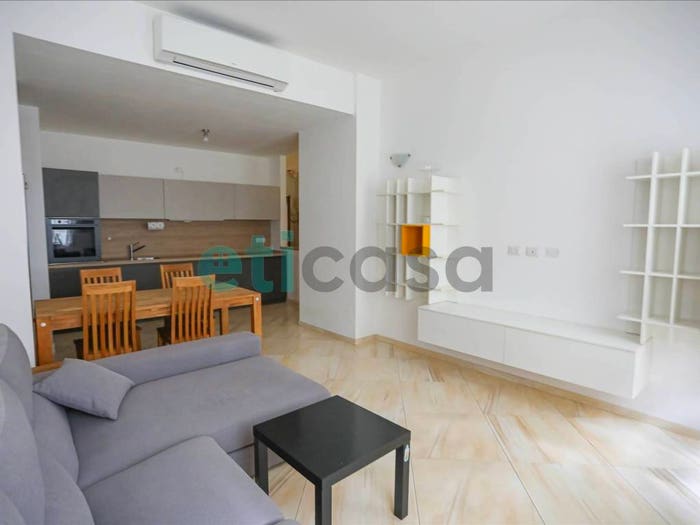 Appartamento trilocale in vendita in Viale dei Mille Piacenza, Piazzale Milano Stazione, Piacenza