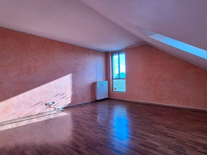 Appartamento trilocale in vendita in Ronchi, Gallarate
