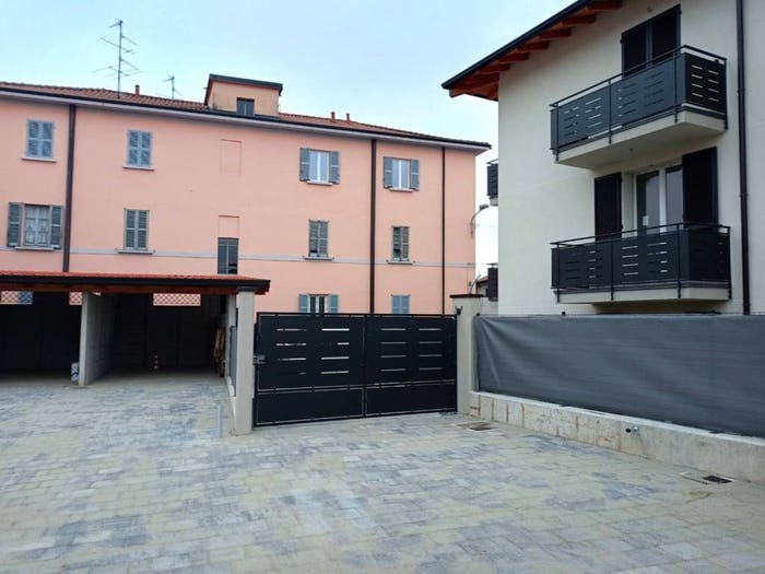 Appartamento bilocale in vendita in Via Giovanni Pascoli, Centro, Binago