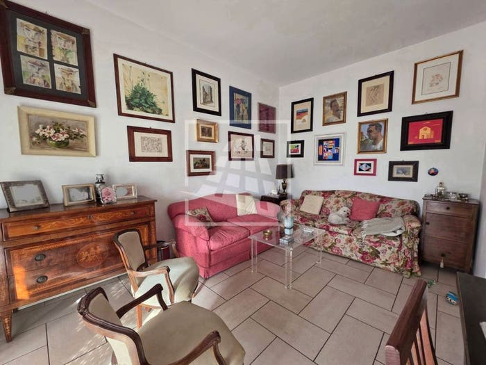 Appartamento trilocale in vendita in Via XX Settembre, Avenza, Carrara