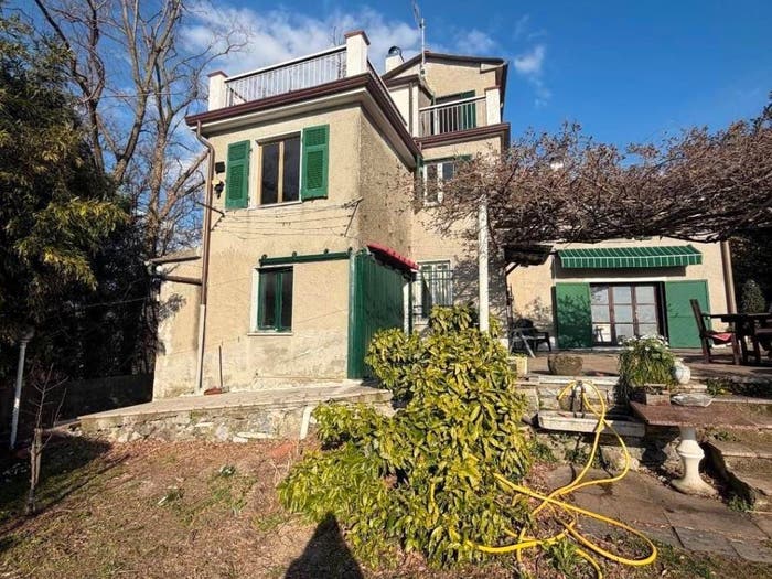 Casa con 6 locali in vendita in Via Casalecchio, Fosdinovo