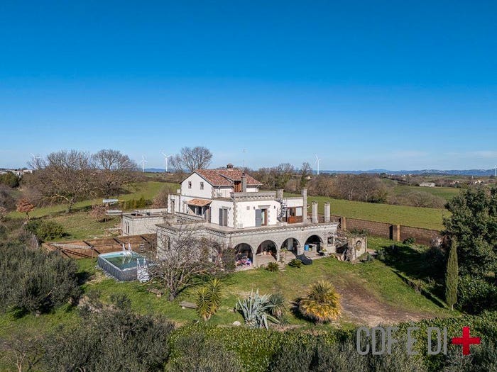 Casa con 5 locali in vendita in SP, Piansano