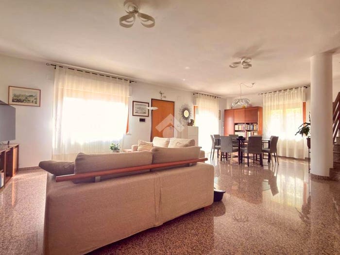 Casa con 5 locali in vendita in Via dei Giacinti, Ascoli Piceno