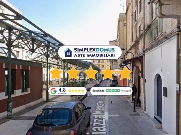 Appartamento trilocale in vendita in Piazza Mercato, Centro Storico, Foggia