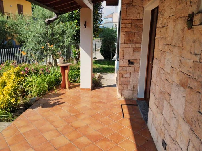 Casa quadrilocale in vendita in Via Sarnico, Montello