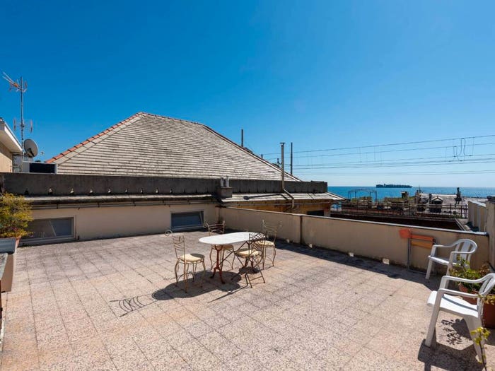 Casa quadrilocale in vendita in Via Felice Gazzolo, Nervi, Genova