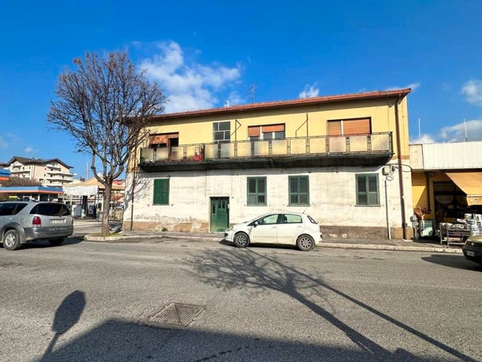 Appartamento trilocale in vendita in Via XX Settembre, Centro, Avezzano