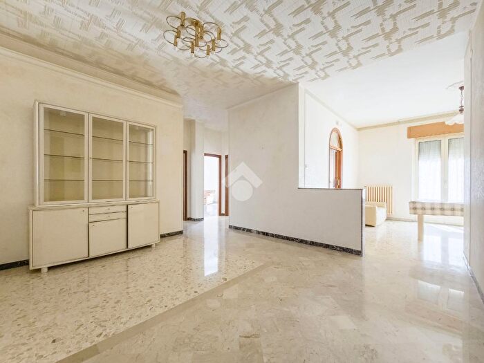 Appartamento quadrilocale in vendita in Via XXIV Maggio, Manfredonia