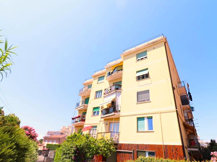 Appartamento bilocale in vendita in Vico della Madonnetta, Centro, Loano