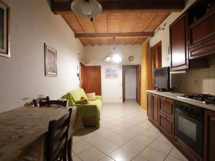 Casa con 6 locali in vendita in Viale Bruno Buozzi, Centro, Castelfiorentino