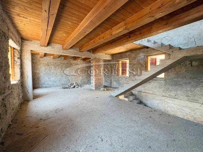 Casa bilocale in vendita in Via G Mazzini, Centro, Monte Porzio