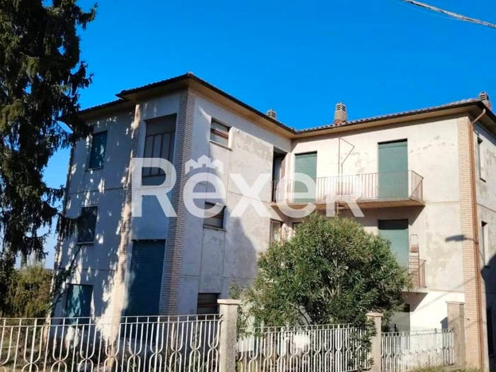 Casa con 6 locali in vendita in Frazione Bosco Negredo, Bosco Negredo, Montù Beccaria