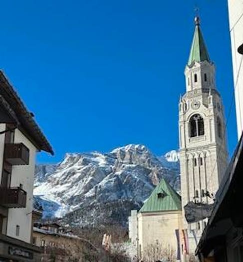 Appartamento trilocale in vendita in Via Marangoi, Centro, Cortina d'Ampezzo