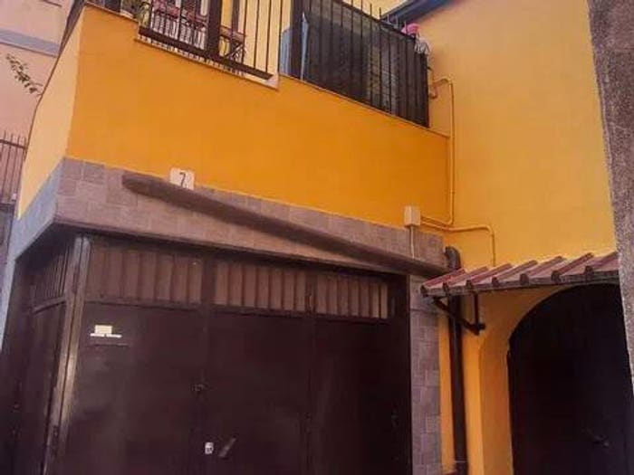 Casa con 6 locali in vendita in Via Rocche, Paternò