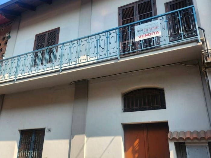Appartamento con 5 locali in vendita in Via Antiche Mura, Centro, Sant'Ambrogio di Torino