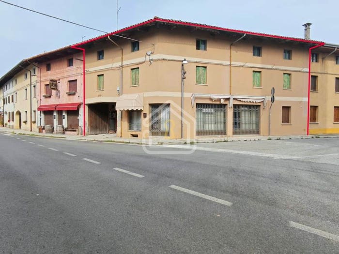 Casa con 6 locali in vendita in Piazza Fontane, Beano, Codroipo