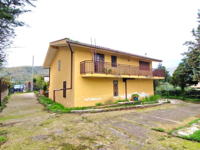 Casa con 6 locali in vendita in Via Roccapalumba, Piano Pantaleo, Misilmeri