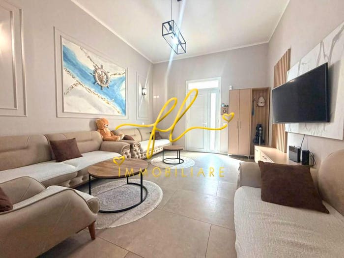 Appartamento con 5 locali in vendita in Via Trieste, Cecina Centro, Cecina
