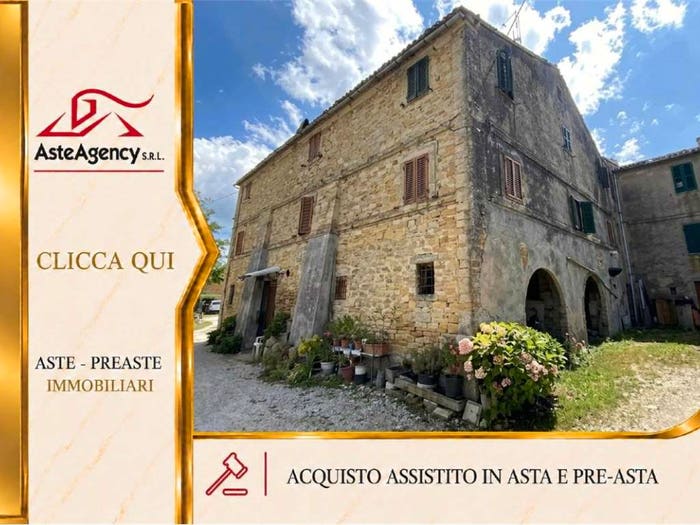 Appartamento quadrilocale in vendita in Via Virgil Grissom Piane di Falerone FM Italia, Piane, Falerone