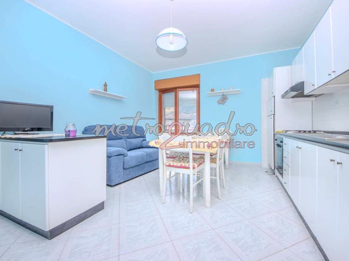 Appartamento trilocale in vendita in Via Enrico Toti, Centro, Itri