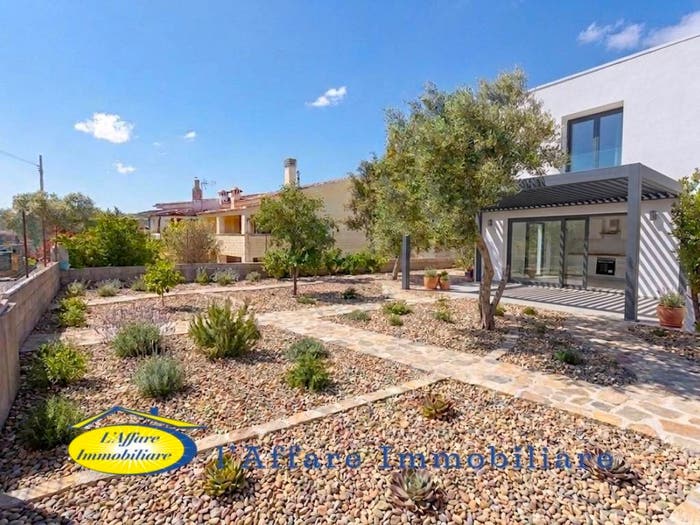 Appartamento quadrilocale in vendita in via sandro pertini, Porto San Paolo, Loiri Porto San Paolo