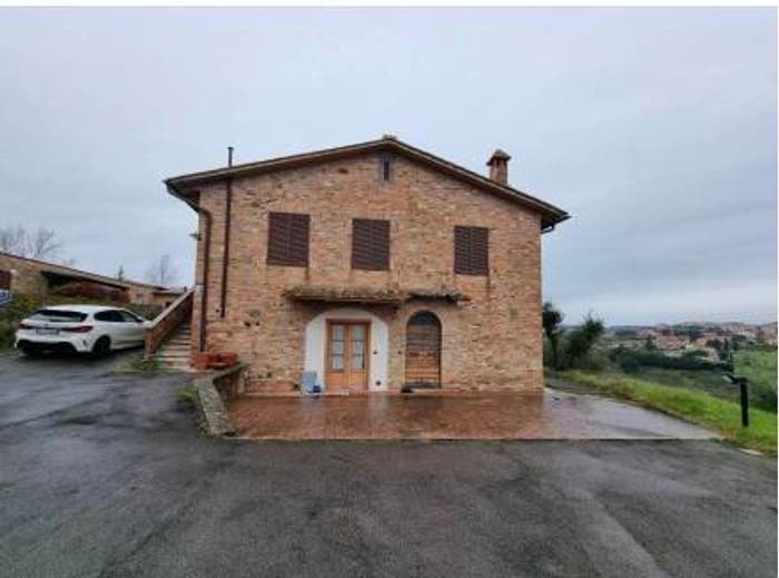 Casa con 6 locali in vendita in Strada delle Coste, Agostoli Montalbuccio, Siena