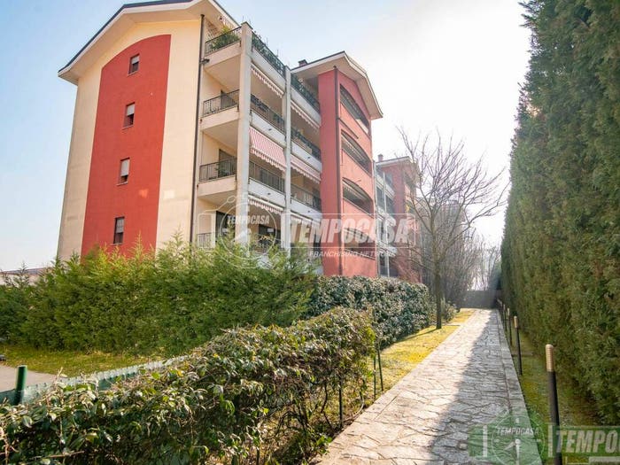 Appartamento trilocale in vendita in Via PUGLIA ROSSO, San Giuseppe, Monza