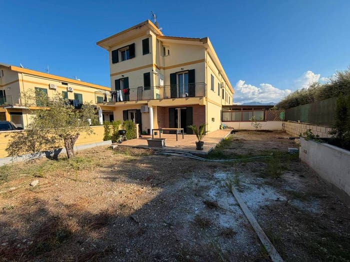 Casa con 6 locali in vendita in Via A Torre, Pace del Mela