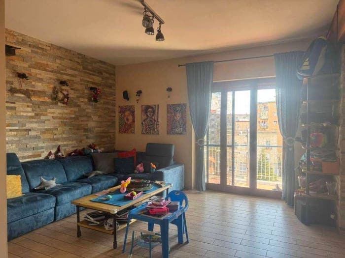 Appartamento trilocale in vendita in via San Giacomo dei Capri, Rione Alto, Napoli