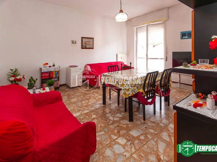 Appartamento trilocale in vendita in Piazza Risorgimento, Loreto, Bergamo