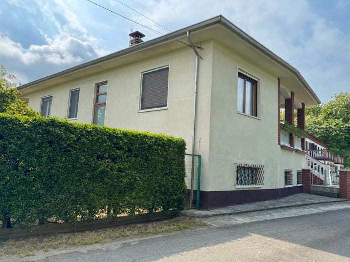 Casa con 6 locali in vendita in Via Silva, Silva, Portacomaro