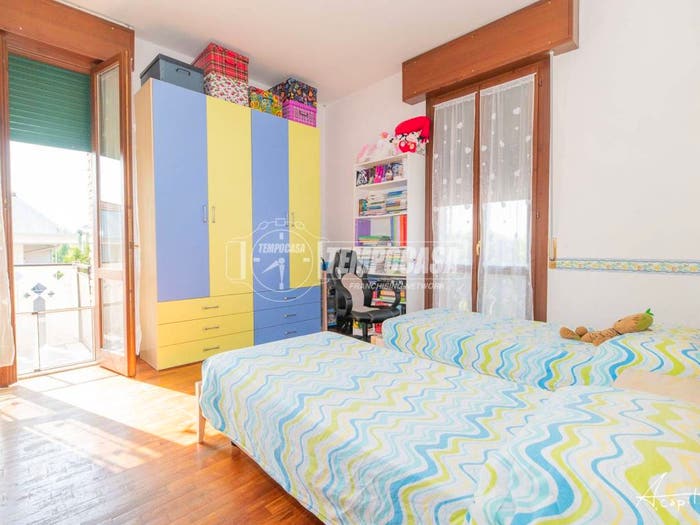 Appartamento trilocale in vendita in Via Sebastiano Caboto, Villaggio Giardino, Modena
