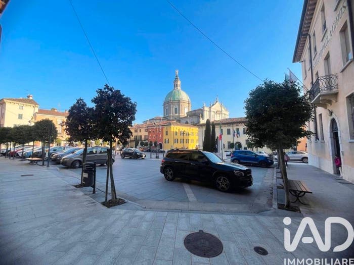 Casa con 6 locali in vendita in Via Repubblica, Lonato, Lonato del Garda