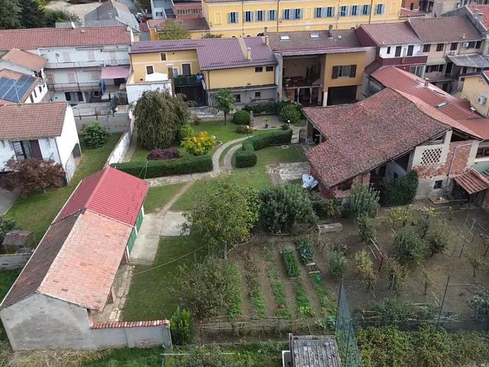 Case in Vendita e in Affitto - 2