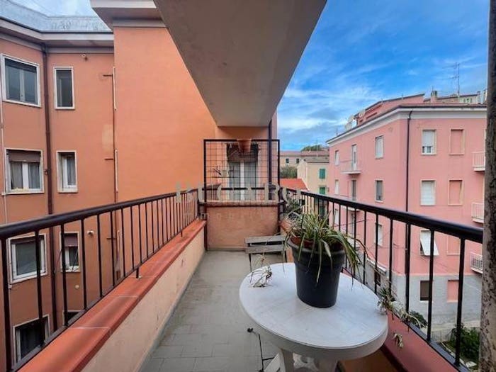 Appartamento trilocale in vendita in Cardeto, Ancona