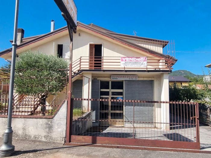 Appartamento trilocale in vendita in Contrada Ponteromito, Montemarano