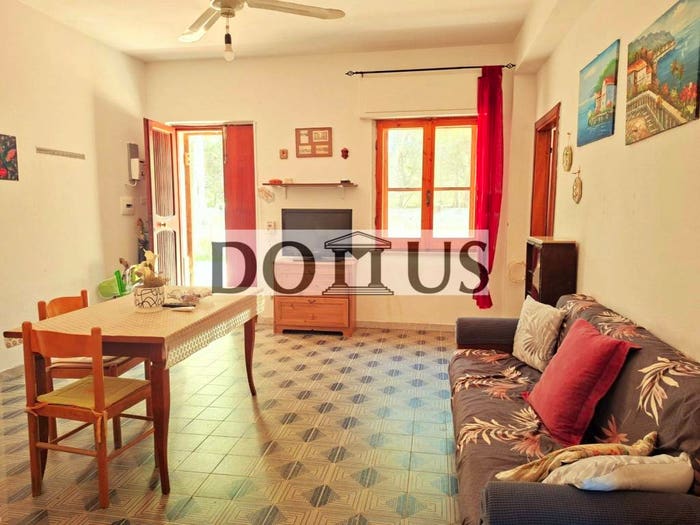 Appartamento trilocale in vendita in Viale Amalfi, Centro, Sellia Marina