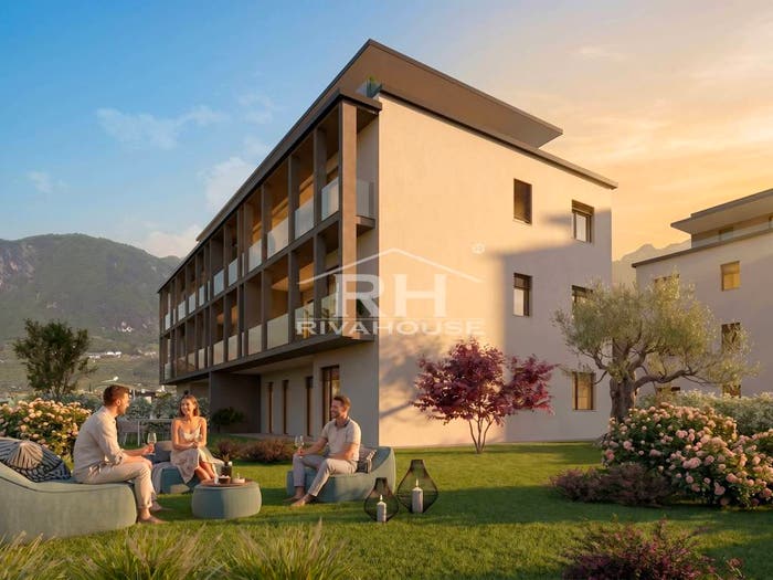 Appartamento quadrilocale in vendita in Via Passirone, San Giorgio, Arco