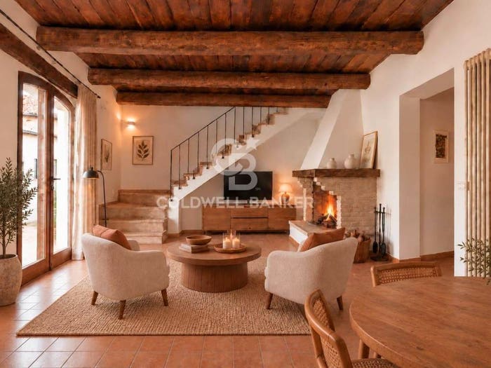 Casa quadrilocale in vendita in Piazza Giardini Raffaello Sanzio, Centro, Tavoleto