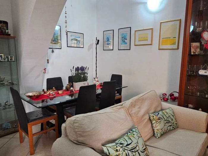 Appartamento trilocale in vendita in Corso di Porta Romana, Centro, Teramo