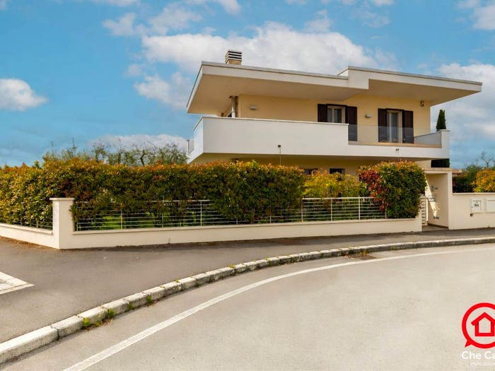 Casa con 6 locali in vendita in Via Brunico, Villa Chiaviche Calabrina, Cesena
