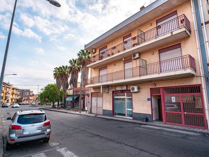 Appartamento con 5 locali in vendita in Via San Giuseppe, Centro, Mascali
