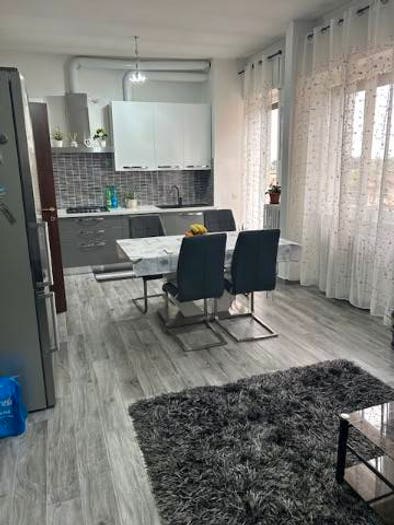 Appartamento trilocale in vendita in Via Luchino Visconti, Centro, Parabiago