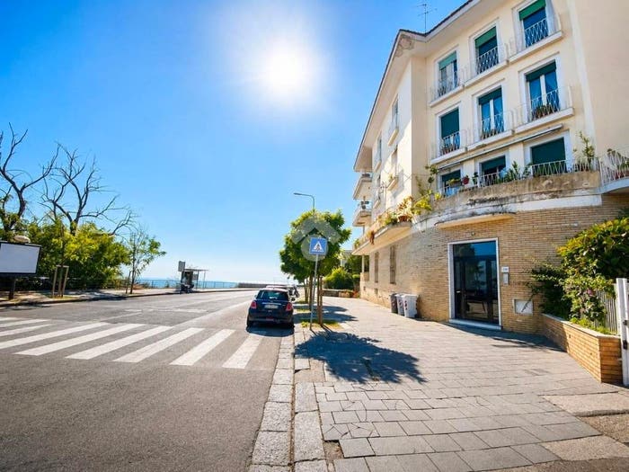 Appartamento quadrilocale in vendita in Via Francesco Petrarca, Posillipo, Napoli