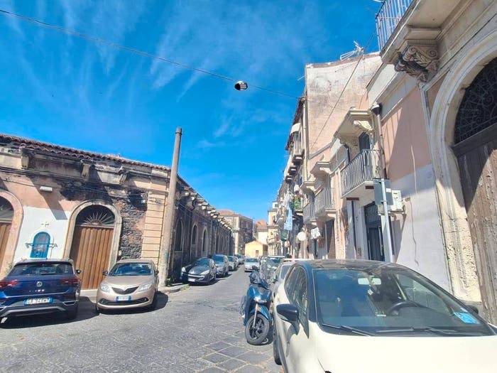 Appartamento monolocale in vendita in Via Cola Pesce, Centro Storico, Catania