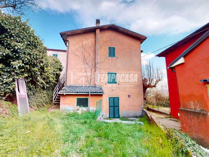 Casa con 5 locali in vendita in Localita Agnedo, Badi, Castel di Casio