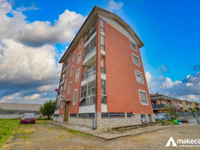 Appartamento bilocale in vendita in Via Galileo Galilei, Centro, Cerro al Lambro