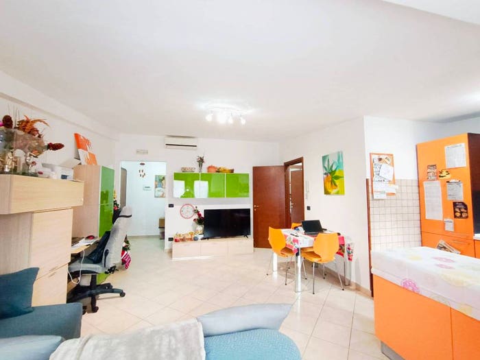 Appartamento trilocale in vendita in Via Settembre, Centro, Avezzano
