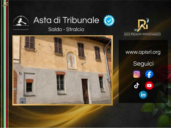 Appartamento con 6 locali in vendita in Via Marconi, Centro, Rosasco